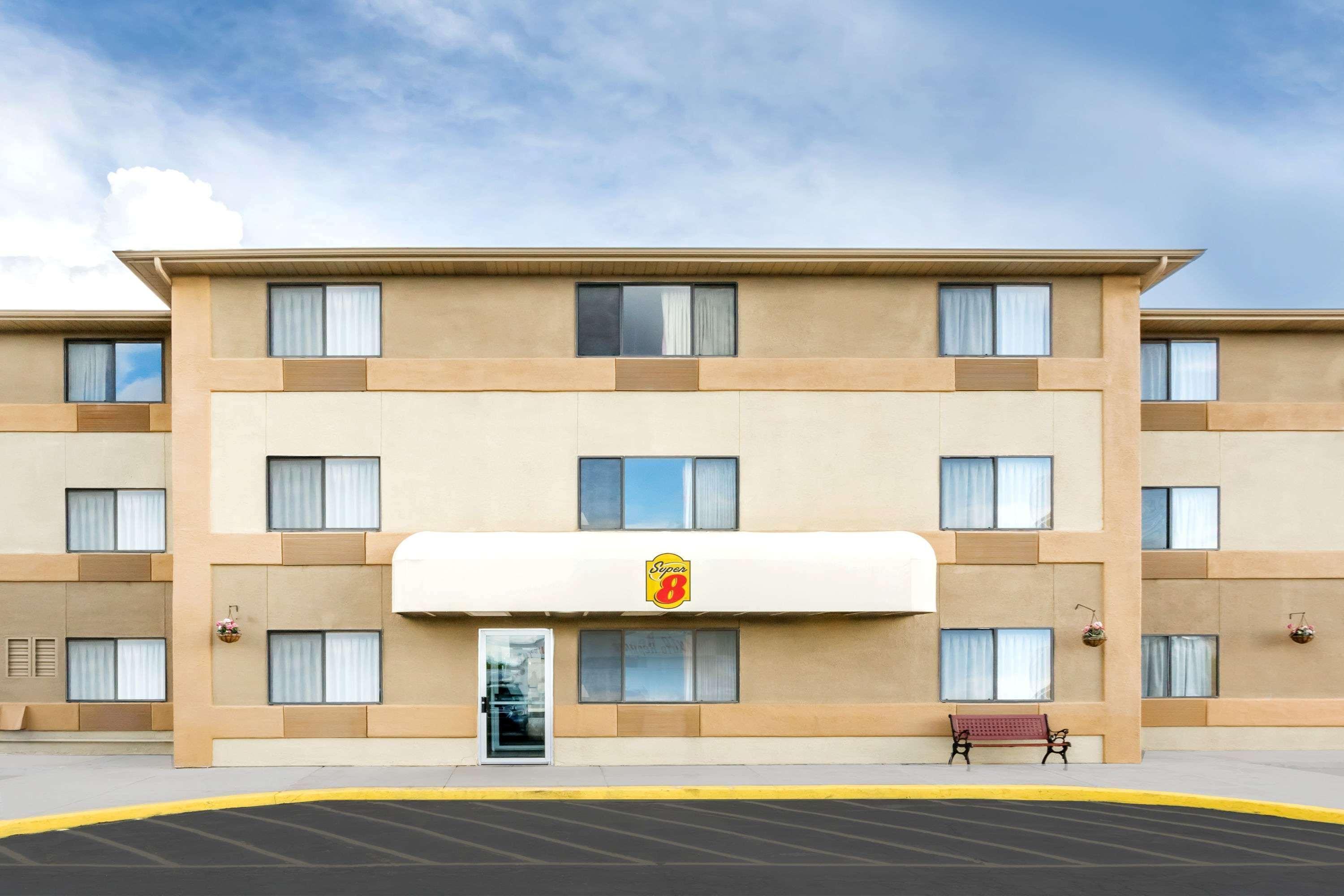 Super 8 By Wyndham Cedar City Eksteriør bilde