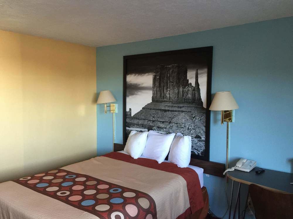 Super 8 By Wyndham Cedar City Eksteriør bilde