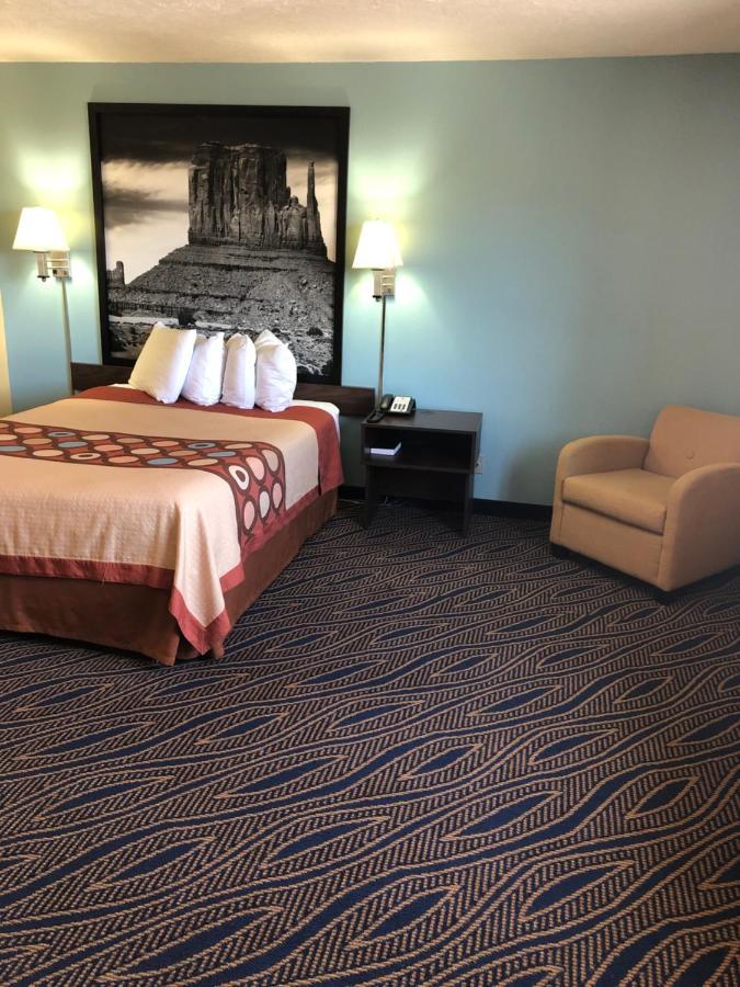 Super 8 By Wyndham Cedar City Eksteriør bilde